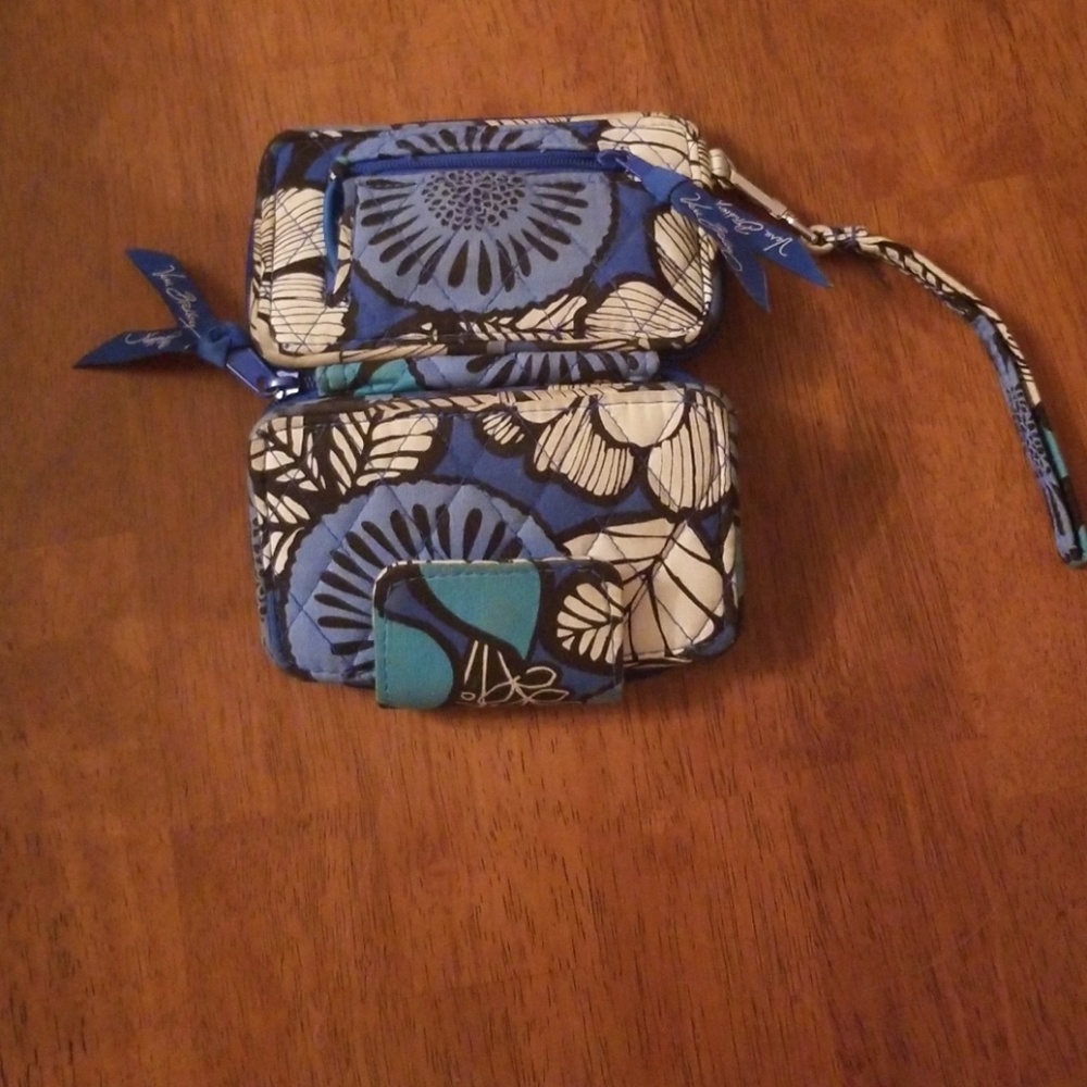 Vera Bradley wallet